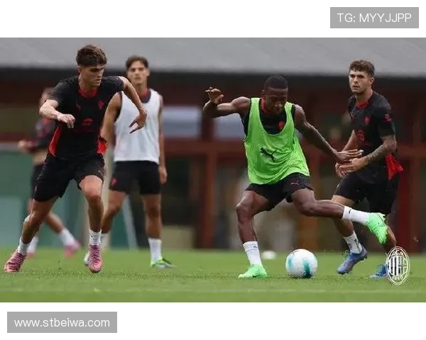 埃斯图皮尼安或首发出战德比 埃斯图皮尼安或首发出战德比